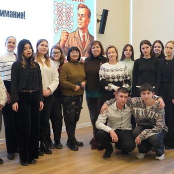 Кликай.Пиши.Проверяй: лаборатория «Арт-перо» учит работать с контентом в эпоху ИИ