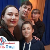 ОНЛАЙН-ВЫСТАВКА «ОТЦЫ И ДЕТИ»: преемственность поколений в семье Безродных
