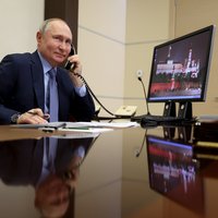Севастопольский ТЮЗ поздравляет Президента России с днём рождения