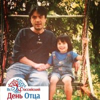 ОНЛАЙН-ВЫСТАВКА «ОТЦЫ И ДЕТИ»: Полина Нестерова об отце и о любви к сцене по наследству