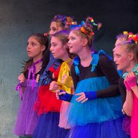 Театральное возрождение: новая версия любимой сказки к 150-летию СТД на сцене СевТЮЗа