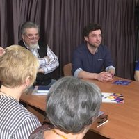 Новый спектакль ТЮЗа «Печорин» постановщики обсудили с учителями Севастополя