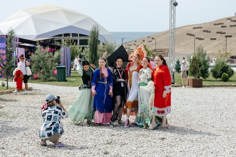 Внимание, творчество рождается здесь: на фестивале молодого искусства «Таврида.АРТ»