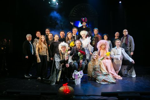 В Севастопольском театре юного зрителя состоялась премьера рок-мистерии «Граф Калиостро»