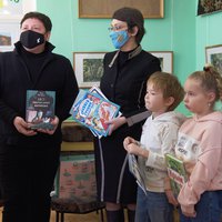 В Севастополе стартовала шестая общероссийская акция "Дарите книги с любовью-2022"