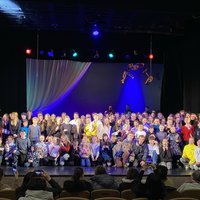 День артиста в СевТЮЗе: начало новой театральной традиции для студийцев Севастополя